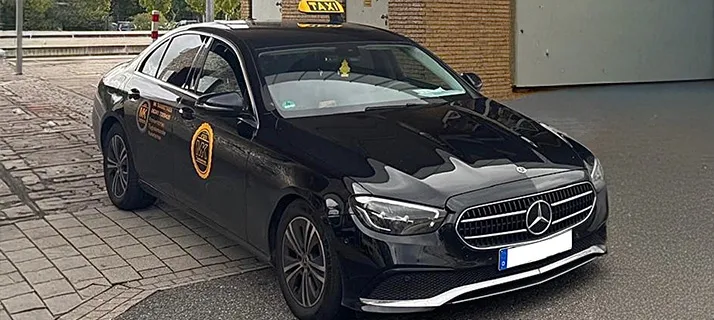Mercedes E-Klasse Fahrzeugbild